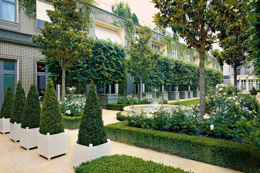 The Ritz Paris $450 Million Luxury Makeover 
