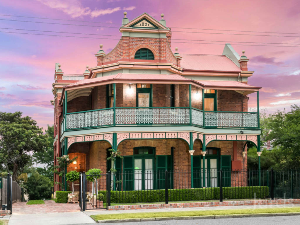 Azuma, one of the finest historic homes in Maitland
